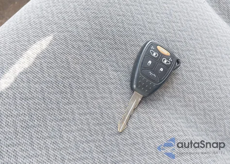 2005 Dodge Grand Caravan Sxt z USA, uszkodzony, nr VIN 2D4GP44L85R114074